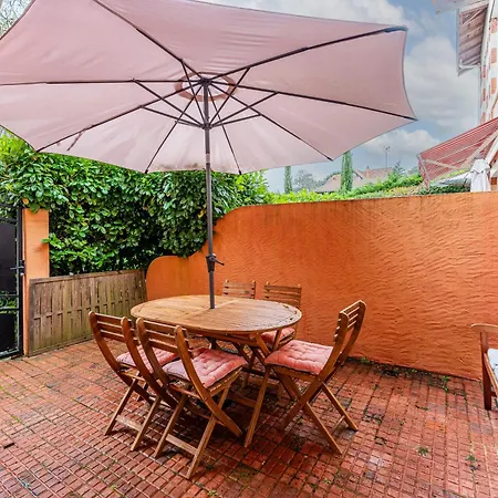 La Palmeraie 300m Plage, Calme Apartament *